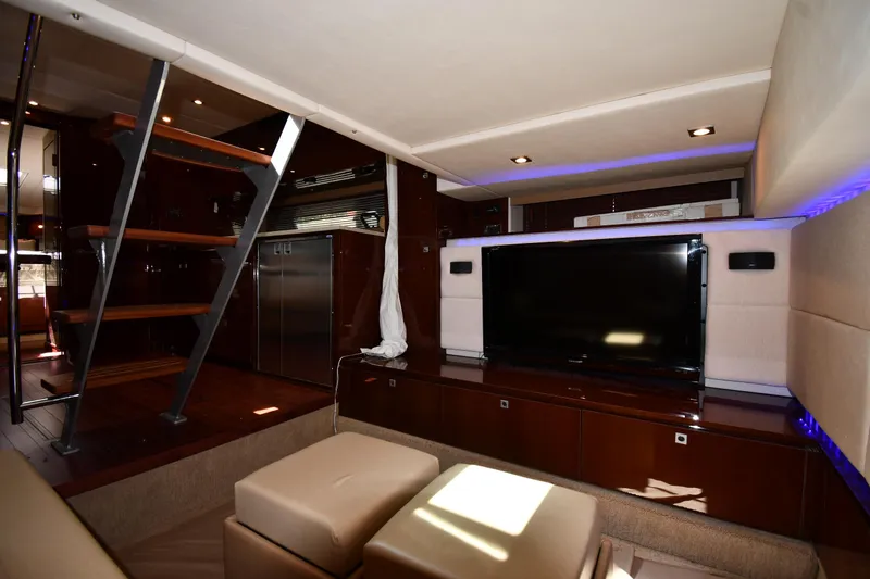 Slide: The Image of Sea Ray 450 Sundancer 2010 - 58