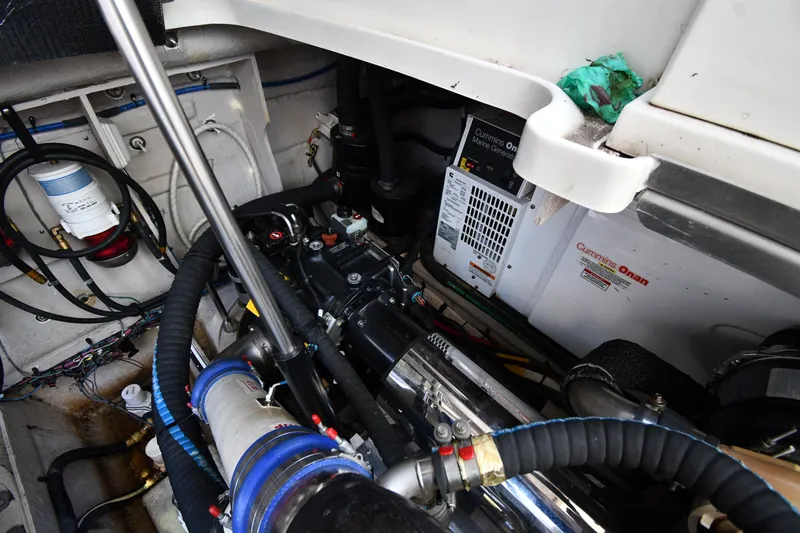 Slide: The Image of Sea Ray 450 Sundancer 2010 - 68