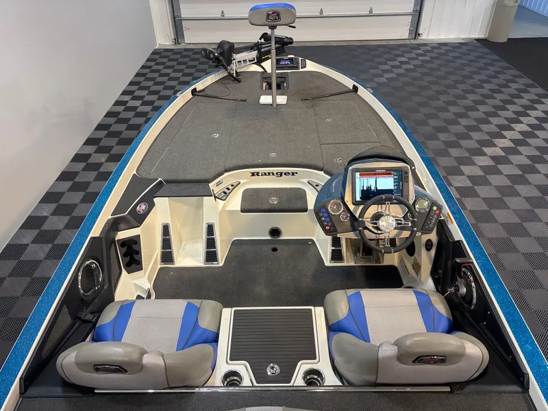 Slide: The Image of Ranger Z520C-SC 2018 - 5