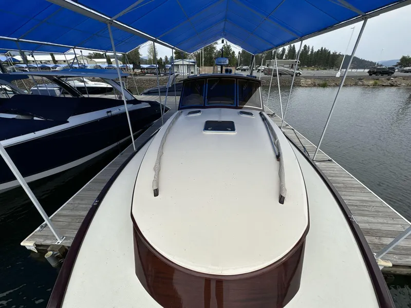 Slide: The Image of Van Dam Sedan Cruiser 2003 - 10