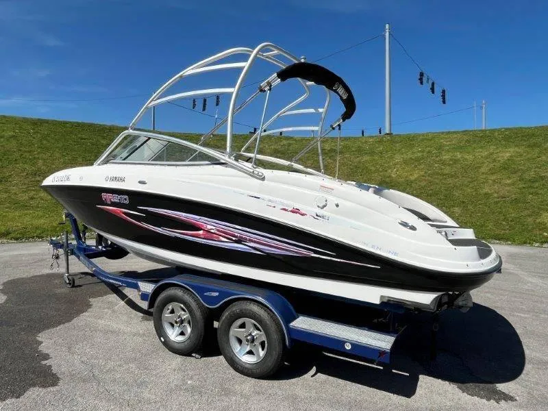 Slide: The Image of Yamaha AR210 2007 - 8