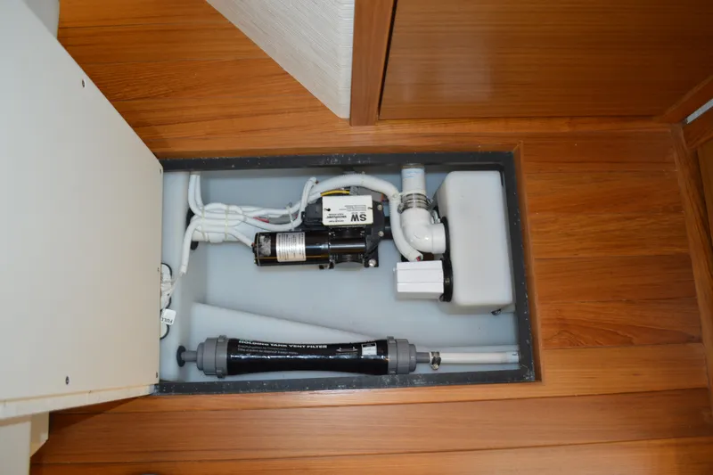 Slide: The Image of Tiara 48 LS - Holding Tank and Pump - 75