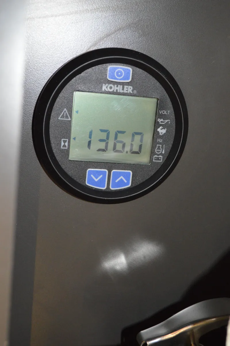 Slide: The Image of Tiara 48 LS - Generator Hours (Sept. 24) - 77