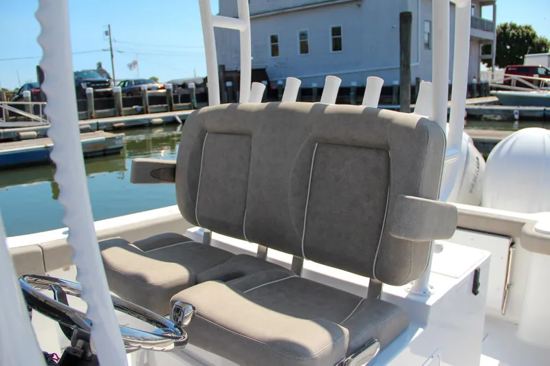 Slide: The Image of 2025 Sea Hunt Gamefish 28 boat seating at marina. - 31