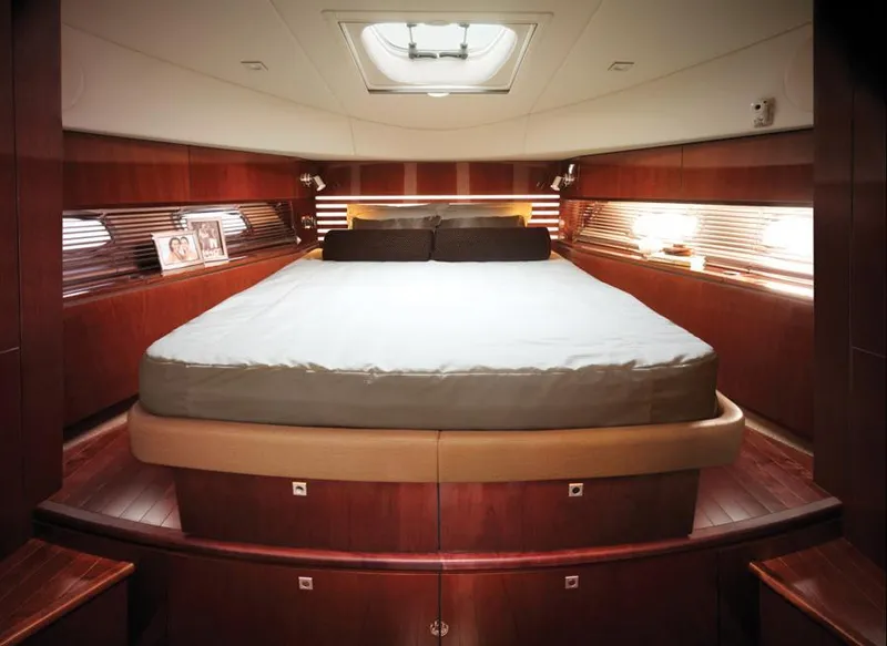 Slide: The Image of Sea Ray 450 Sedan Bridge 2013 - 46