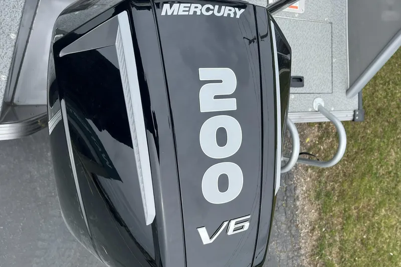 Slide: The Image of Mercury 200 V6 engine on 2025 Lowe Deck SD224 boat. - 38