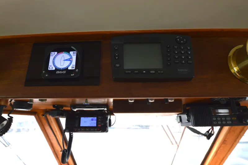 Slide: The Image of Hatteras 53 Motor Yacht 1979 - 24