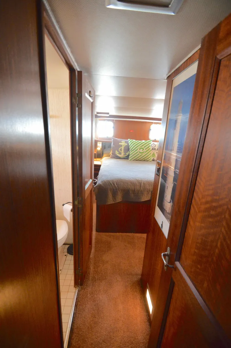 Slide: The Image of Hatteras 53 Motor Yacht 1979 - 47