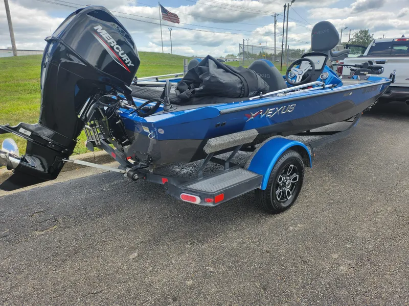 Slide: The Image of Vexus AVX181 2021 - 3