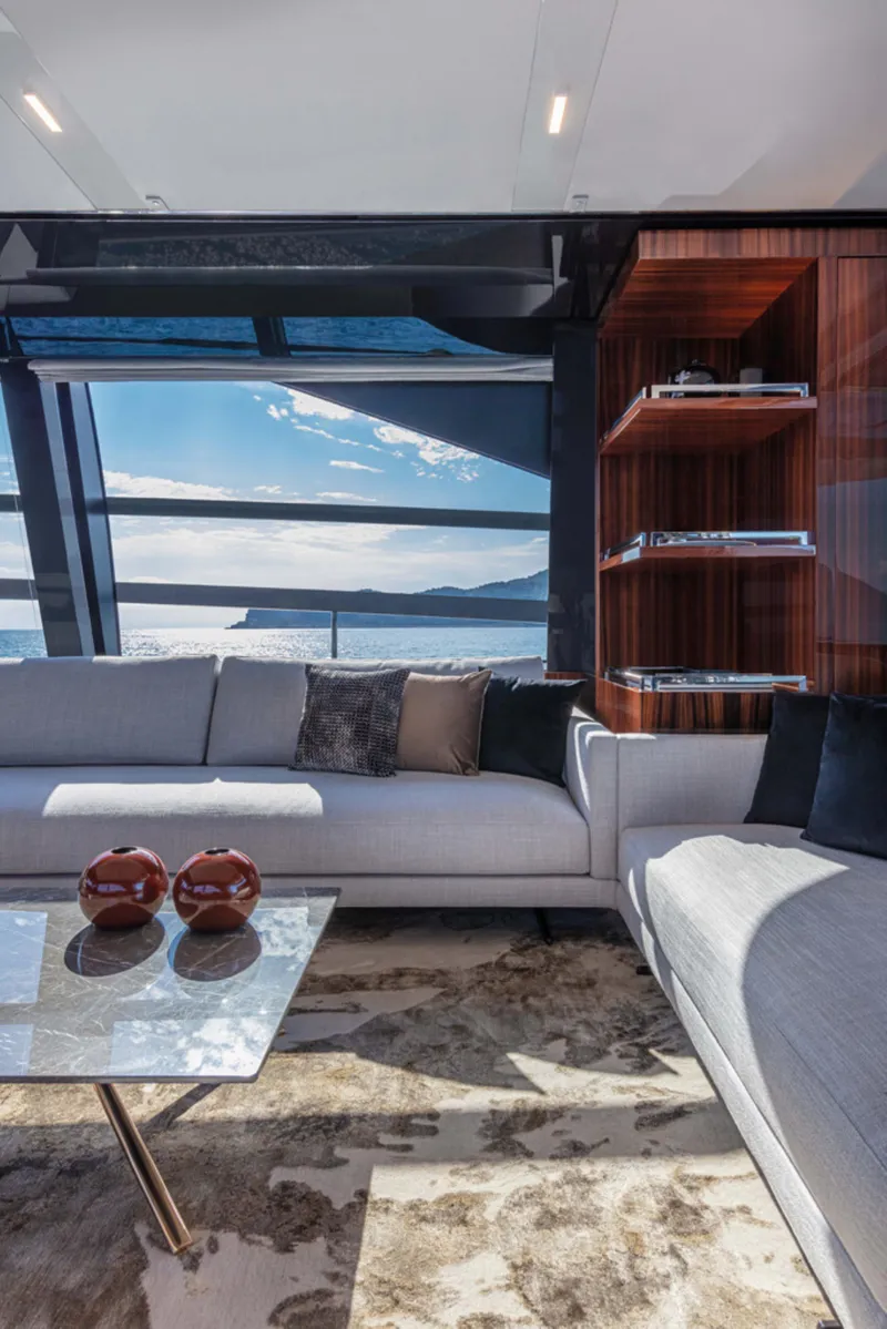 Slide: The Image of Riva 88' Folgore 2026 - 33