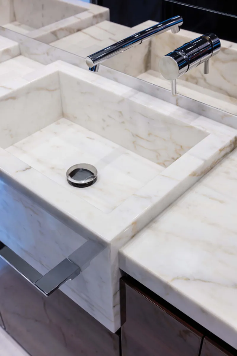 Slide: The Image of Riva 88' Folgore 2026 - 47