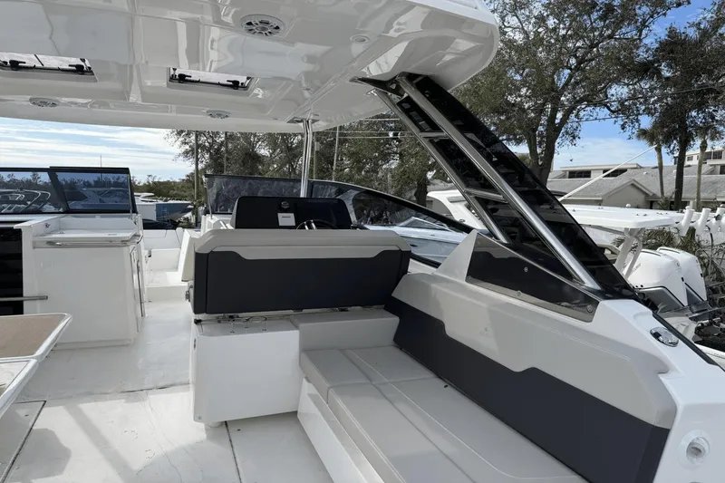 Slide: The Image of Aquila 32 2025 - 2