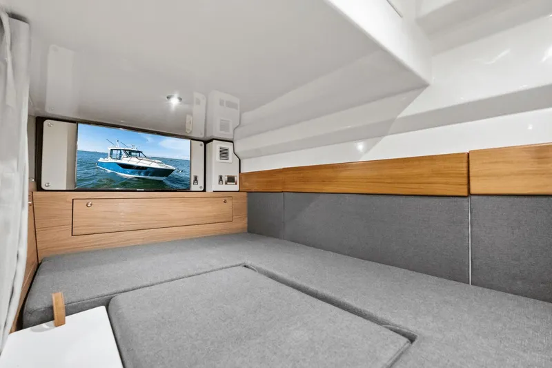Slide: The Image of Boston Whaler 365 Conquest 2025 - 31