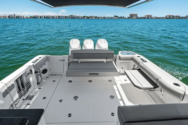 Slide: The Image of Boston Whaler 365 Conquest 2025 - 60