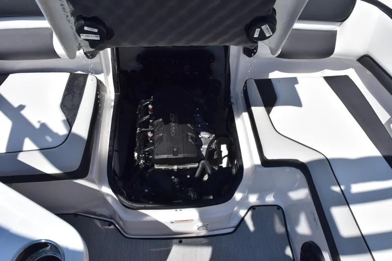 Slide: The Image of 2025 Yamaha AR195 boat engine compartment, showcasing sleek design and advanced engineering. - 18