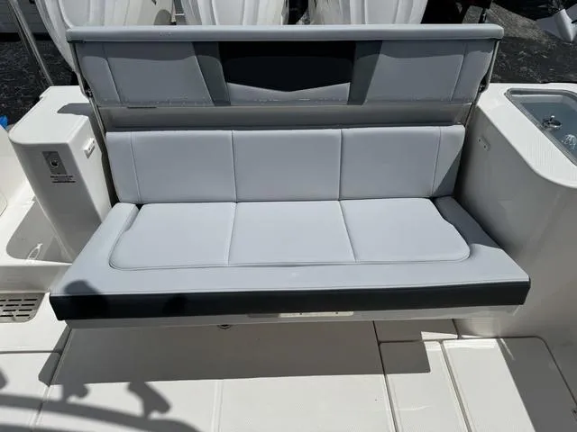 Slide: The Image of Robalo R360 Center Console 2025 - 12