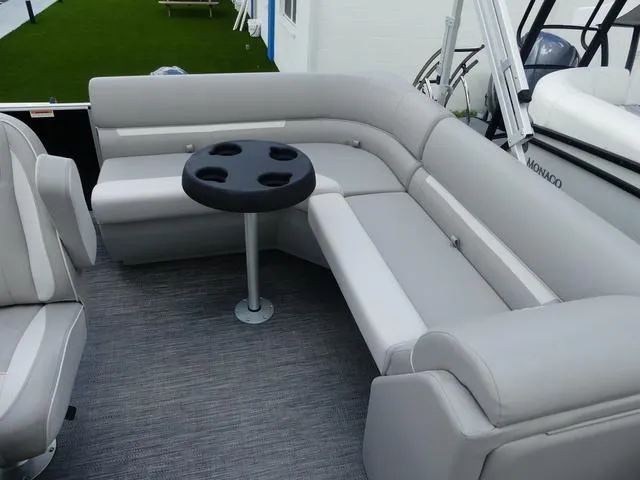 Slide: The Image of Godfrey EX 1680 CX 2025 - 17