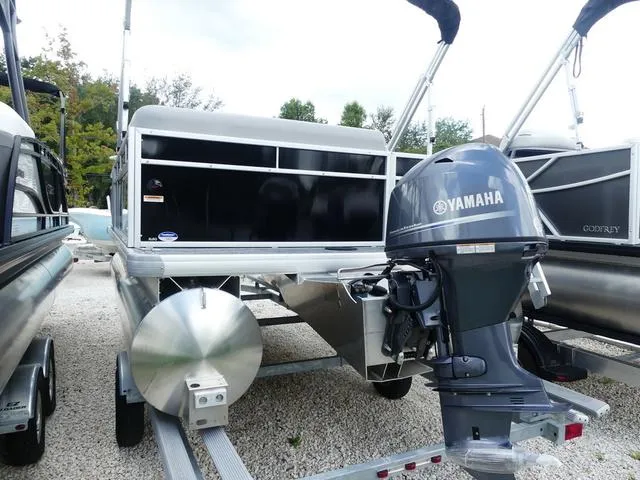 Slide: The Image of Godfrey EX 1680 CX 2025 - 8