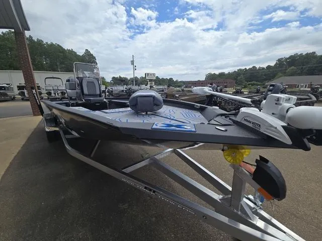 Slide: The Image of Xpress H24B 2025 - 3