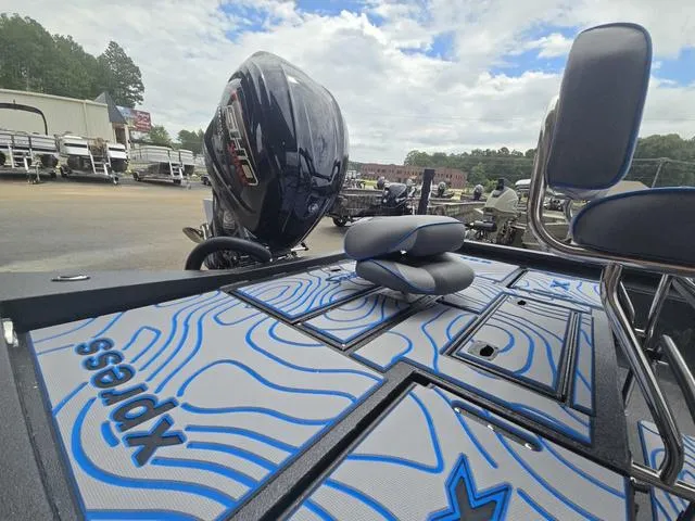 Slide: The Image of Xpress H24B 2025 - 7