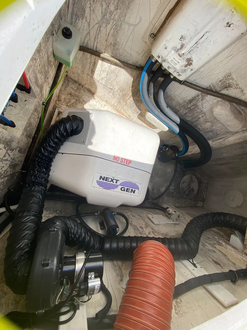 Slide: The Image of Engine compartment of 2007 Manta 44 Power Cat with Next Gen generator. - 14