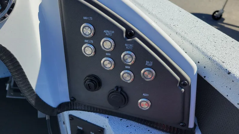 Slide: The Image of Control panel of 2025 Xpress X21 Pro Bass LE boat with Yamaha Vmax 250. - 22
