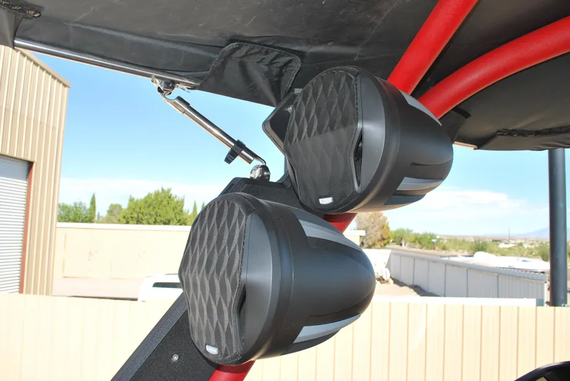 Slide: The Image of Malibu Wakesetter 26 LSV 2023 - 28