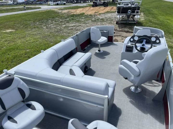 Slide: The Image of Bentley Pontoons Fish 203 4-Point (Sport 3) 2024 - 17