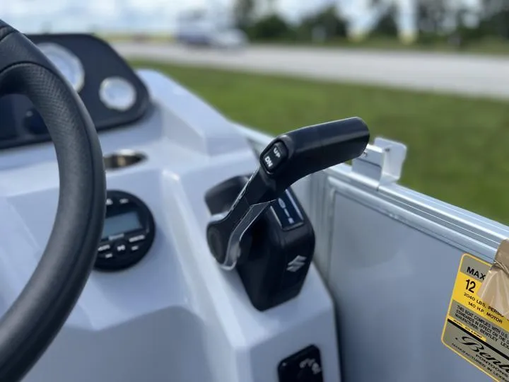 Slide: The Image of Bentley Pontoons Fish 203 4-Point (Sport 3) 2024 - 21