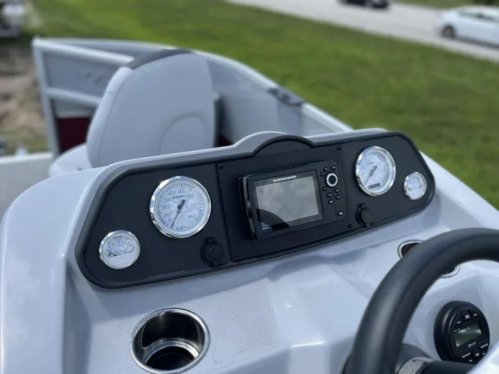 Slide: The Image of Bentley Pontoons Fish 203 4-Point (Sport 3) 2024 - 24