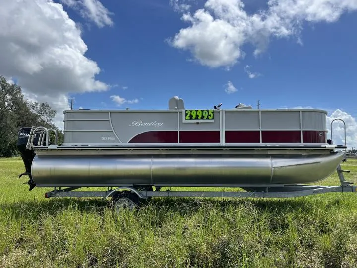 Slide: The Image of Bentley Pontoons Fish 203 4-Point (Sport 3) 2024 - 7