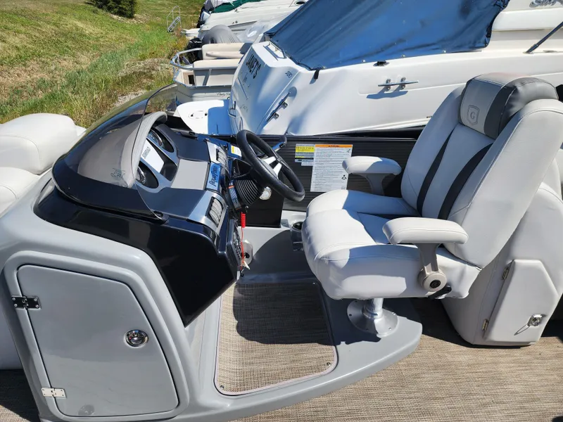 Slide: The Image of Image 9 - 9