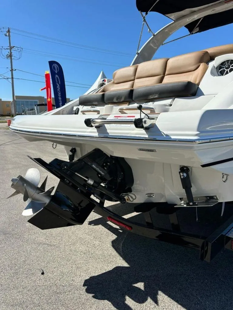 Slide: The Image of 2025 Crownline 270 SS boat rear view with propeller and seating. - 20