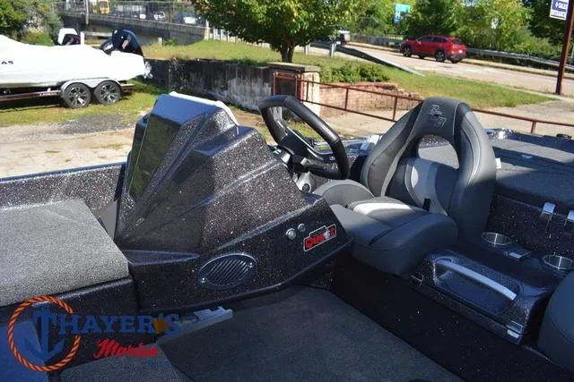 Slide: The Image of Bass Cat Cougar FTD 2025 - 27