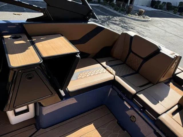 Slide: The Image of Luxurious seating area on 2024 Yamaha Boats 255XD, featuring elegant design and premium materials. - 6
