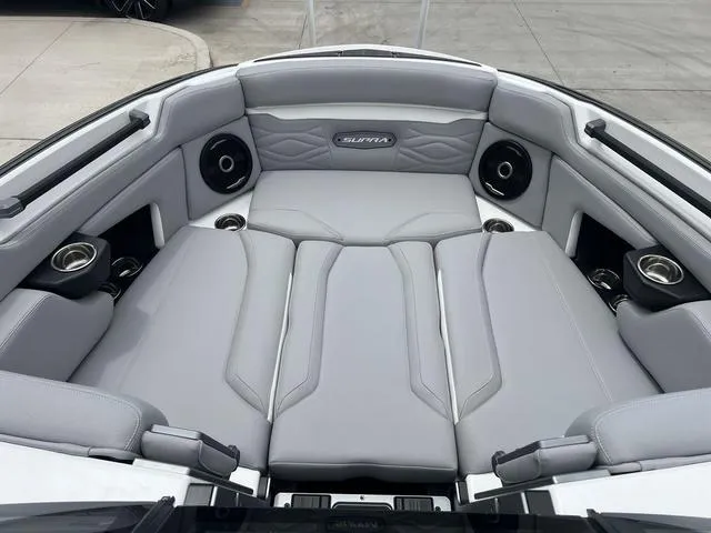 Slide: The Image of Supra SL 450 2025 - 12