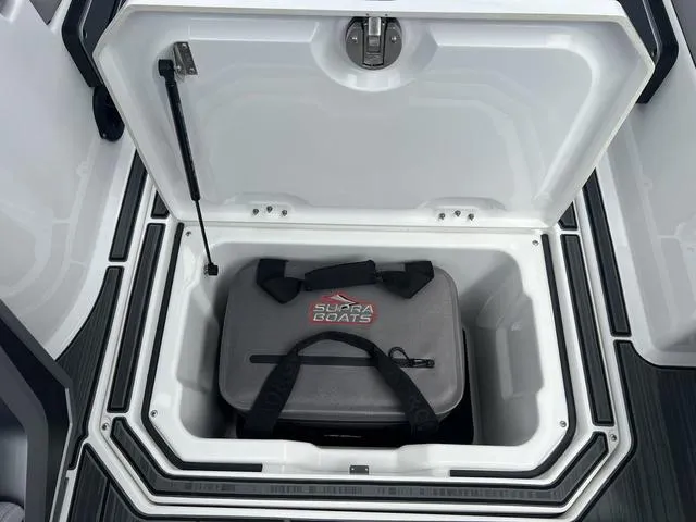 Slide: The Image of Supra SL 450 2025 - 16