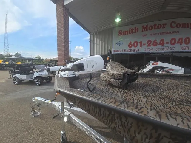 Slide: The Image of Xpress H210B 2025 - 2