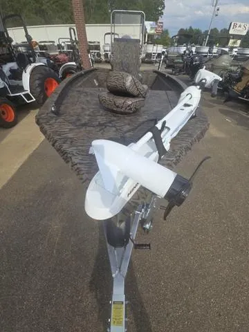 Slide: The Image of Xpress H210B 2025 - 3