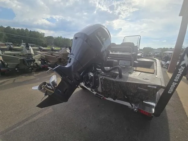 Slide: The Image of Xpress H210B 2025 - 7