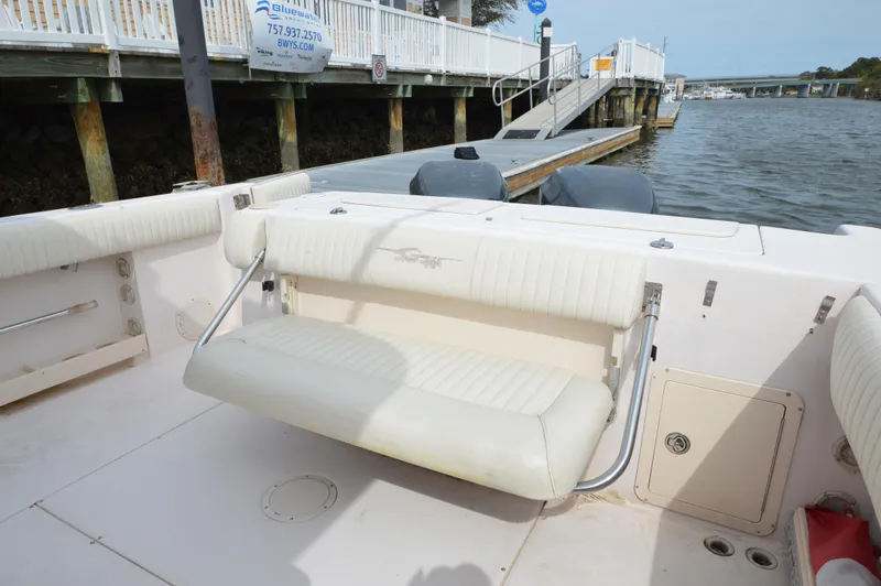 Slide: The Image of Grady-White Bimini 306 2007 - 18