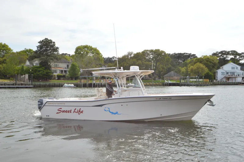 Slide: The Image of Grady-White Bimini 306 2007 - 2