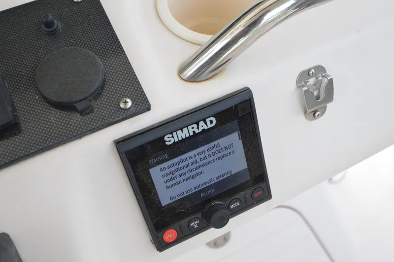 Slide: The Image of Grady-White Bimini 306 2007 - 27