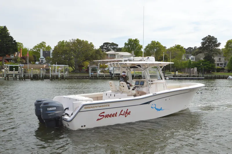 Slide: The Image of Grady-White Bimini 306 2007 - 5