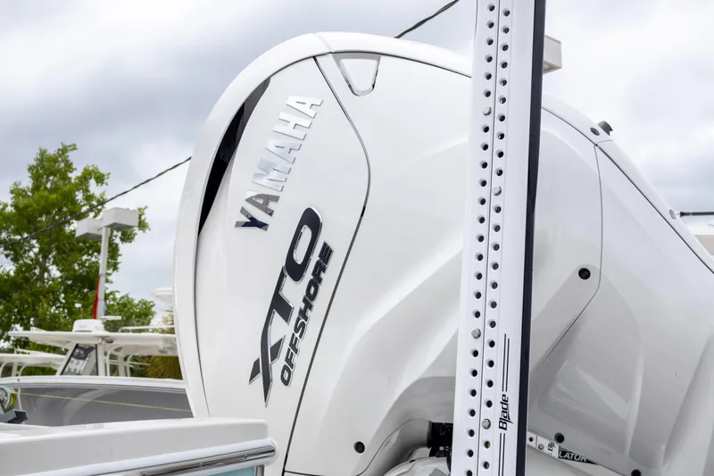 Slide: The Image of 2025 Regulator 26XO with Yamaha XTO Offshore engine, showcasing powerful marine performance. - 7