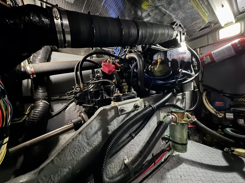 Slide: The Image of Sea Ray 400 Sedan Bridge 2001 - 83