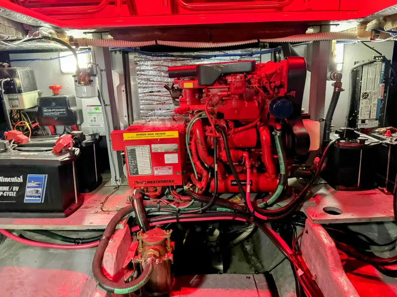 Slide: The Image of Sea Ray 400 Sedan Bridge 2001 - 86