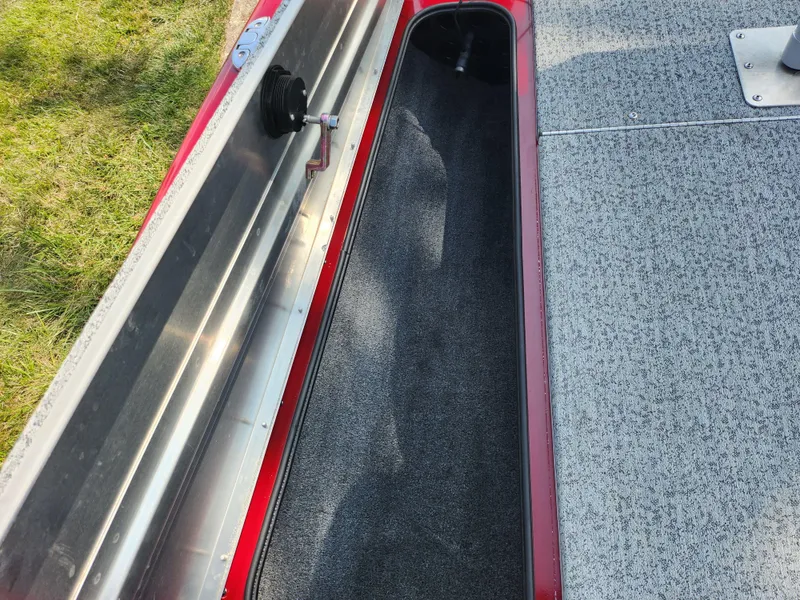 Slide: The Image of Tracker Pro Team 175 TXW 2023 - 15