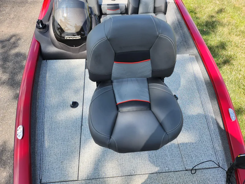 Slide: The Image of Tracker Pro Team 175 TXW 2023 - 18