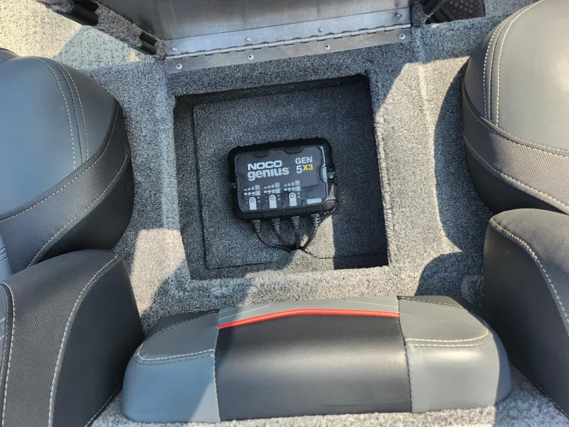 Slide: The Image of Tracker Pro Team 175 TXW 2023 - 21